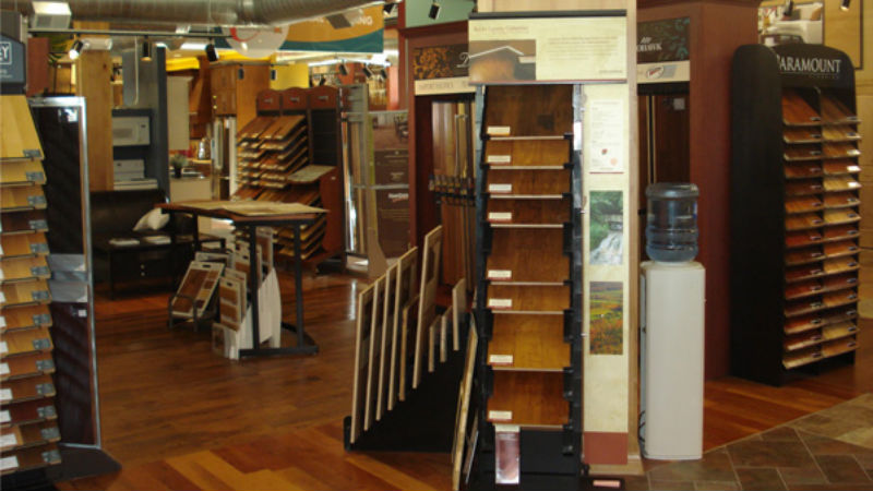 Questions About The Types Of Floors Available From A Hardwood Flooring Contractor in West Des Moines, IA
