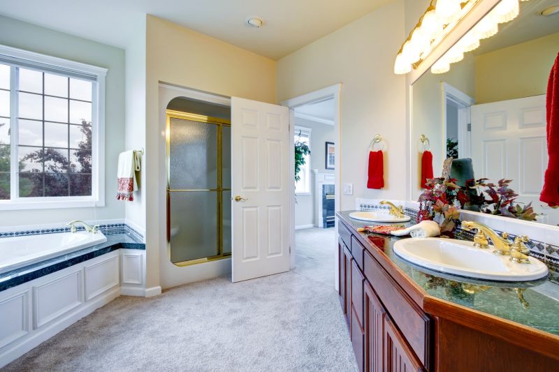 A Guide to Remodeling a Small Bathroom