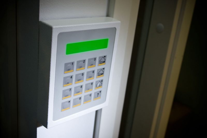 Save Money and Protect Your Home with a Dependable Security System