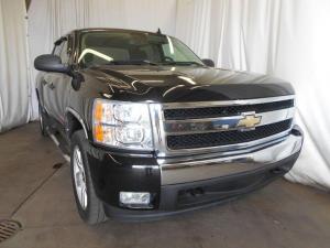 Turn to a Used Car Dealer for Your Next Automobile