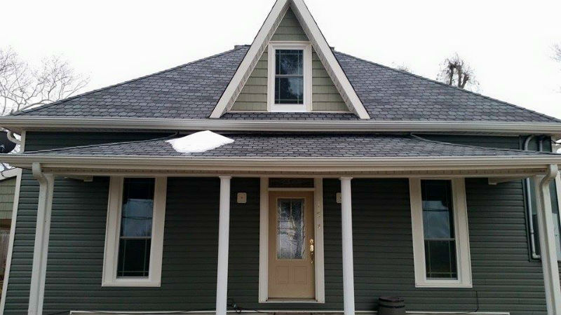 Roofing Is a Terrible Thing to Waste, Work with Professionals