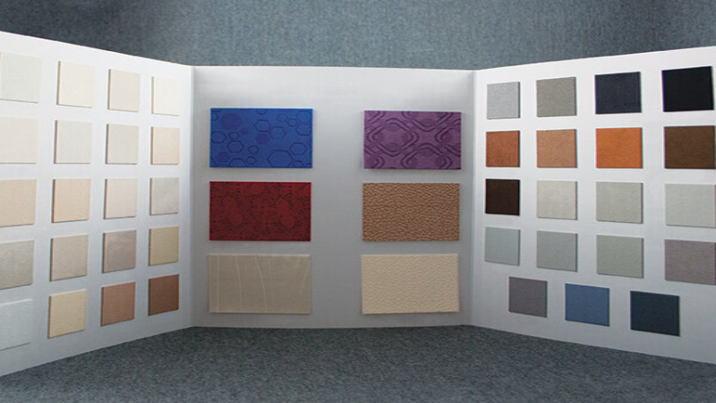 How a Wallpaper Catalog Manufacturer Helps Homeowners Make the Right Choice