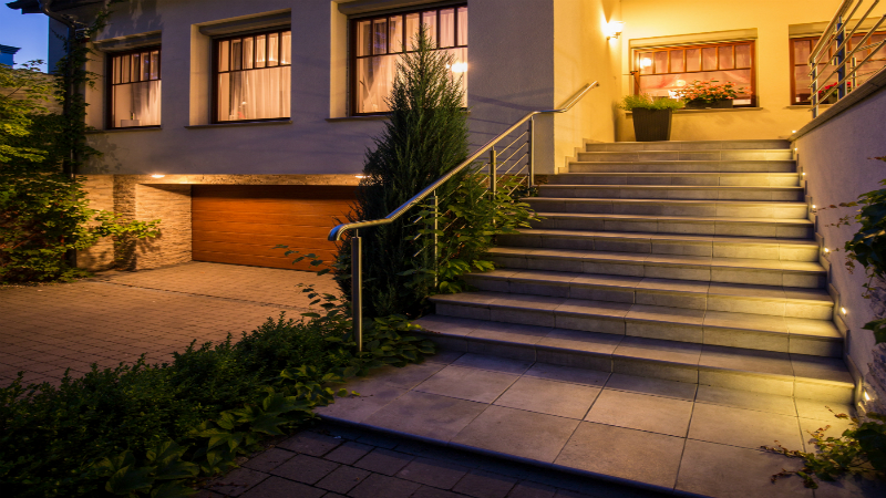 Why Is Low Voltage Landscape Lighting The Right Choice For You?