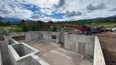 The Right Rock Slinger Conveyor Truck Can Usually Be Leased or Purchased