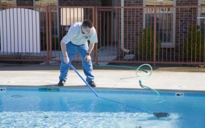 Choosing a Swimming Pool Builder Bluffton SC for Stress-Free Pool Construction